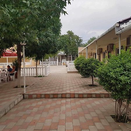 Hotel Selika Rustawi Exterior foto
