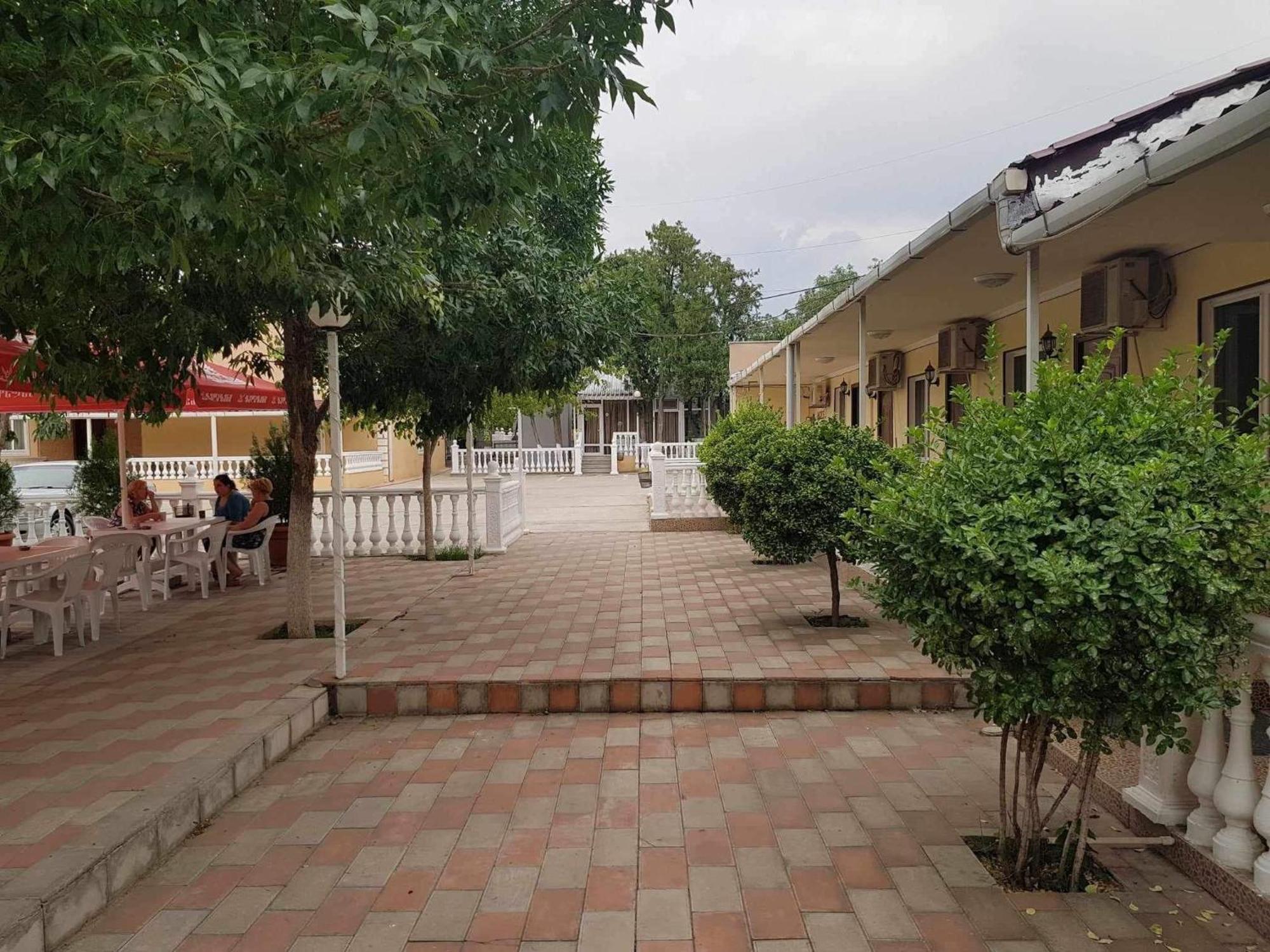 Hotel Selika Rustawi Exterior foto